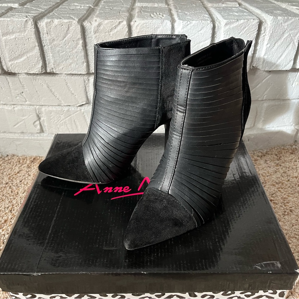 Anne Michelle Black Heeled Boots